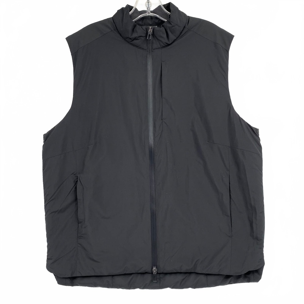 VRST Black Golf Insulated Vest | Men’s M Polyester Puffer